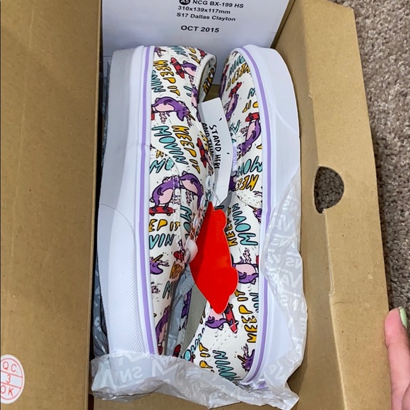 Limited Edition Vans - Picture 3 of 4
